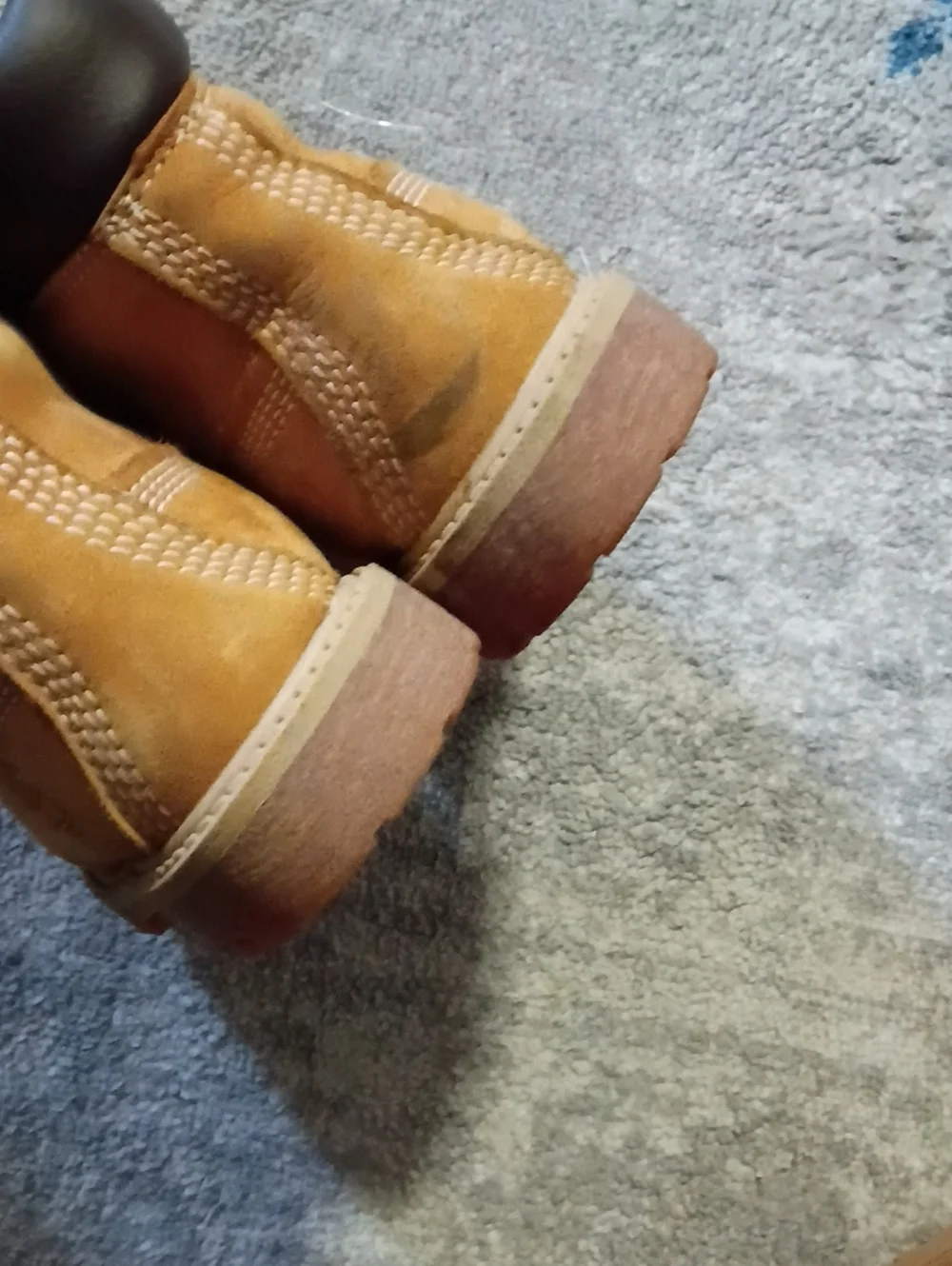 Boys Brown Work Boots - Lace Up timberland, slightly Used
